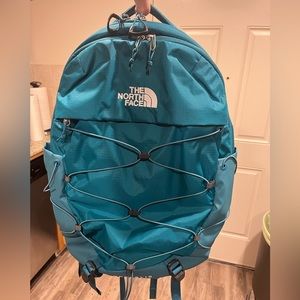The North Face Women’s Borealis in Harbor Blue/TNF White (One Size).